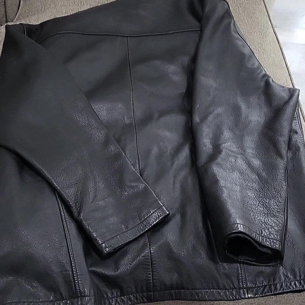 Real leather jacket - Picture 5 of 6